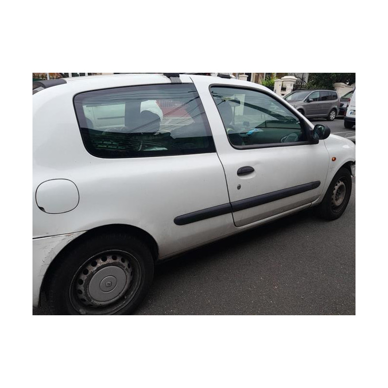 Debitmetre RENAULT CLIO 2 PHASE 2 d’occasion