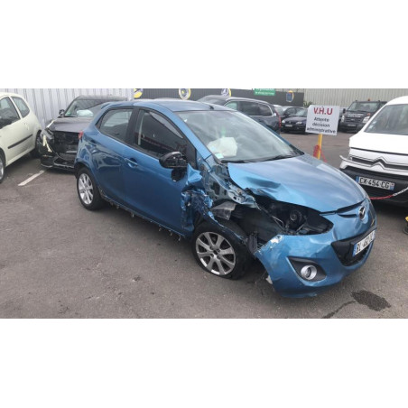 Anti brouillard arriere droit MAZDA 2 2 PHASE 2 d’occasion