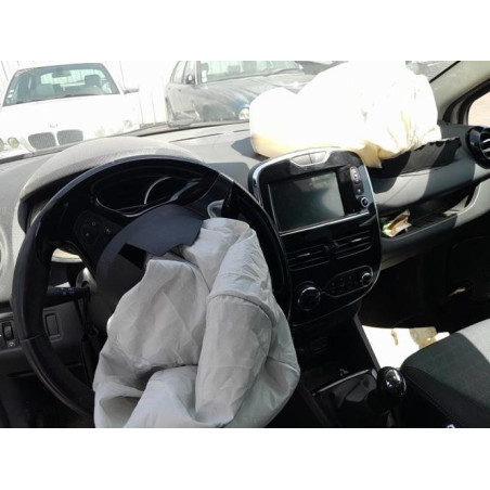 Interrupteur de leve vitre RENAULT CLIO 4 PHASE 1 d’occasion