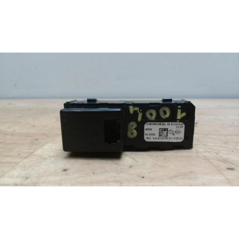 Commande autoradio RENAULT CLIO 4 PHASE 1 d’occasion