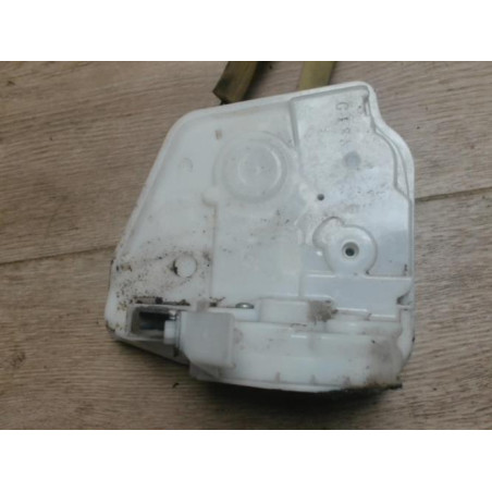 Serrure arriere gauche MAZDA 2 2 PHASE 2 d’occasion