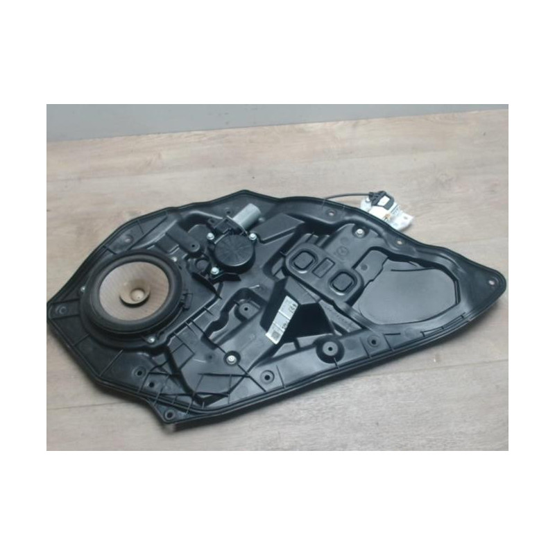 Leve vitre electrique arriere droit MAZDA 2 2 PHASE 2 d’occasion