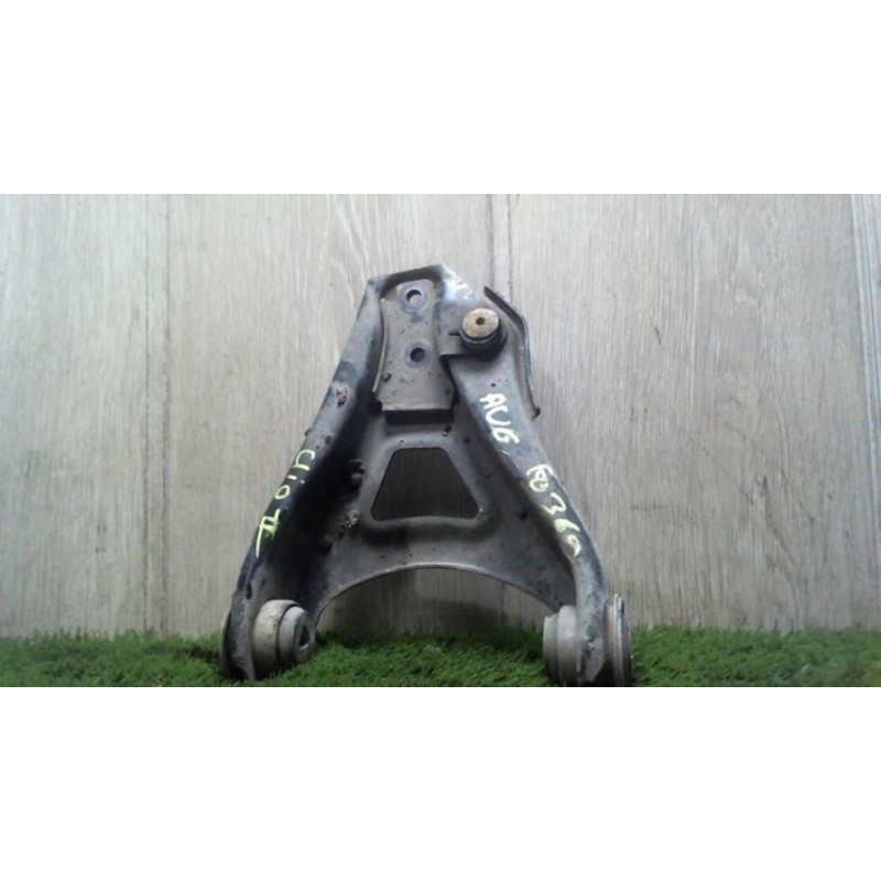 Triangle avant gauche RENAULT CLIO 2 PHASE 1 d’occasion