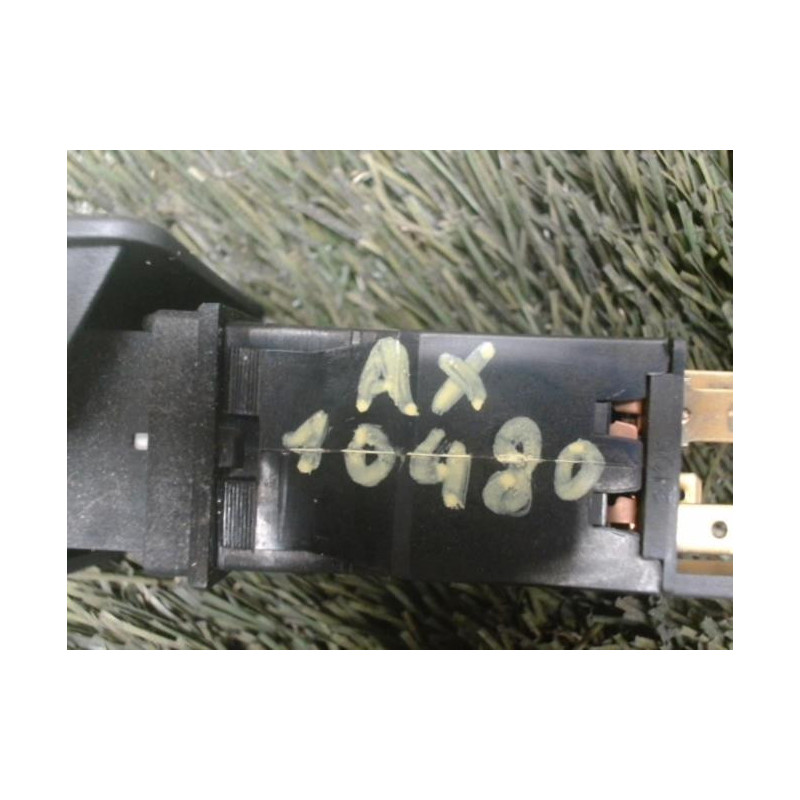 Commande degivrage lunette arriere CITROEN AX PHASE 1 d’occasion