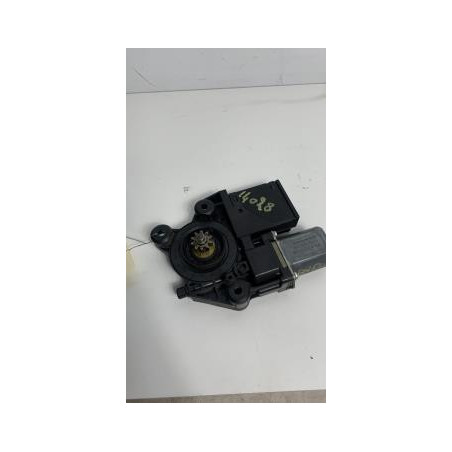 Moteur leve vitre avant droit RENAULT MEGANE 3 PHASE 1 d’occasion