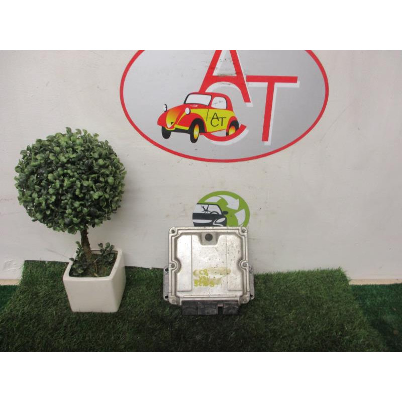 Calculateur moteur CITROEN C8 PHASE 1 d’occasion