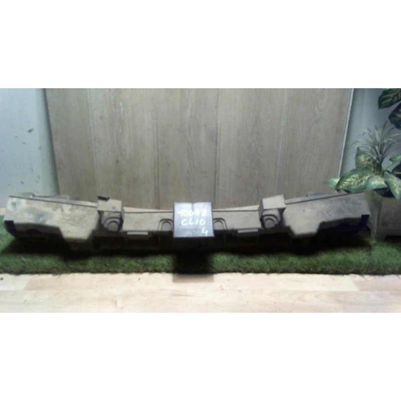 Moulure de pare choc arriere RENAULT CLIO 4 PHASE 1 d’occasion