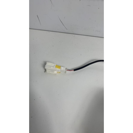 Attache ceinture arriere droit CITROEN C6 d’occasion