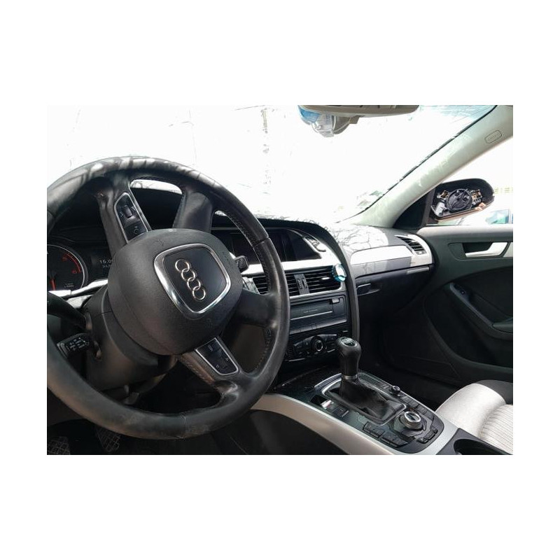 Divers AUDI A4 3 AVANT PHASE 1 BREAK d’occasion