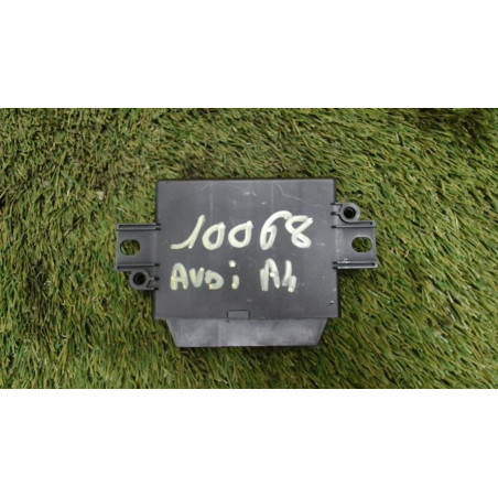 Boitier d'aide au stationnement AUDI A4 3 AVANT PHASE 1 BREAK d’occasion