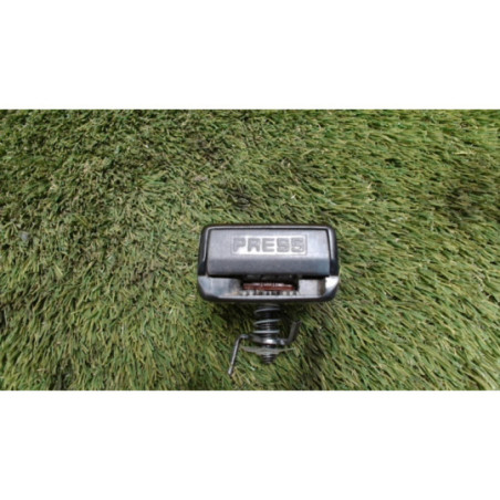 Attache ceinture arriere gauche RENAULT SCENIC 2 PHASE 1 d’occasion