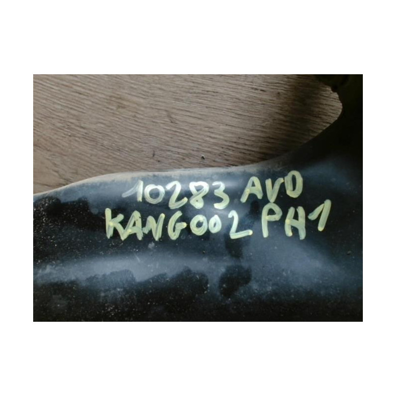 Triangle avant droit RENAULT KANGOO 2 PHASE 1 d’occasion