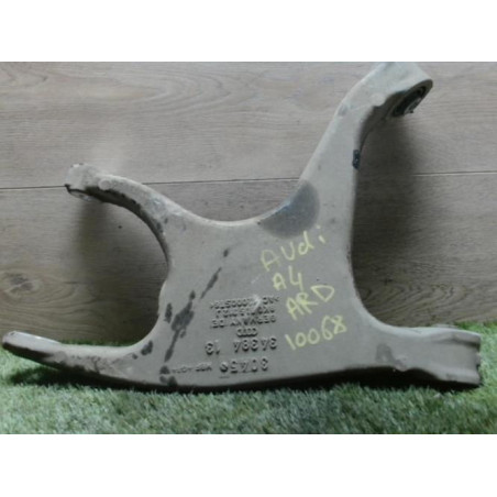 Triangle inferieur arriere droit AUDI A4 3 AVANT PHASE 1 BREAK d’occasion