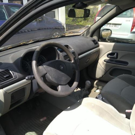 Poignee interieur arriere droit RENAULT CLIO 2 PHASE 2 d’occasion
