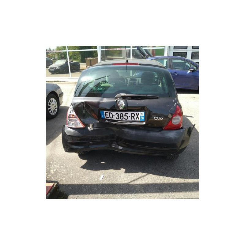 Poignee interieur arriere droit RENAULT CLIO 2 PHASE 2 d’occasion