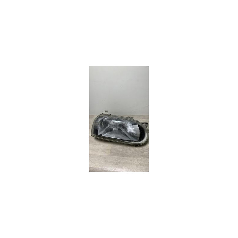 Optique avant principal droit (feux)(phare) VOLKSWAGEN GOLF d’occasion