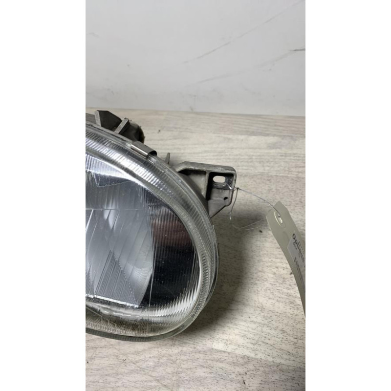 Optique avant principal droit (feux)(phare) VOLKSWAGEN GOLF d’occasion