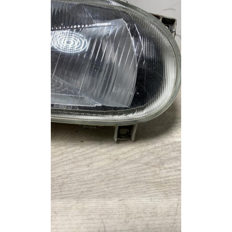 Optique avant principal droit (feux)(phare) VOLKSWAGEN GOLF d’occasion