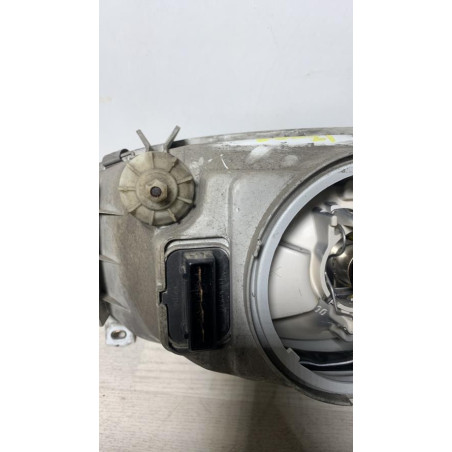 Optique avant principal droit (feux)(phare) VOLKSWAGEN GOLF d’occasion