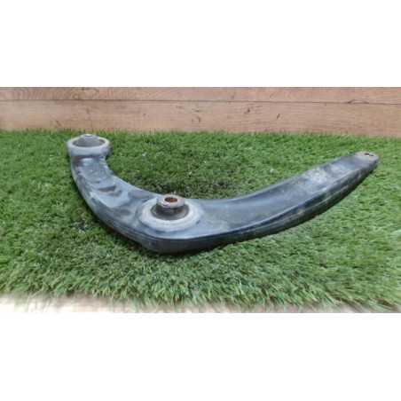 Triangle avant droit TOYOTA COROLLA VERSO 2 PHASE 1 d’occasion