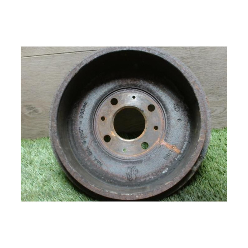 Disque arriere gauche (freinage) OPEL CORSA D PHASE 1 d’occasion