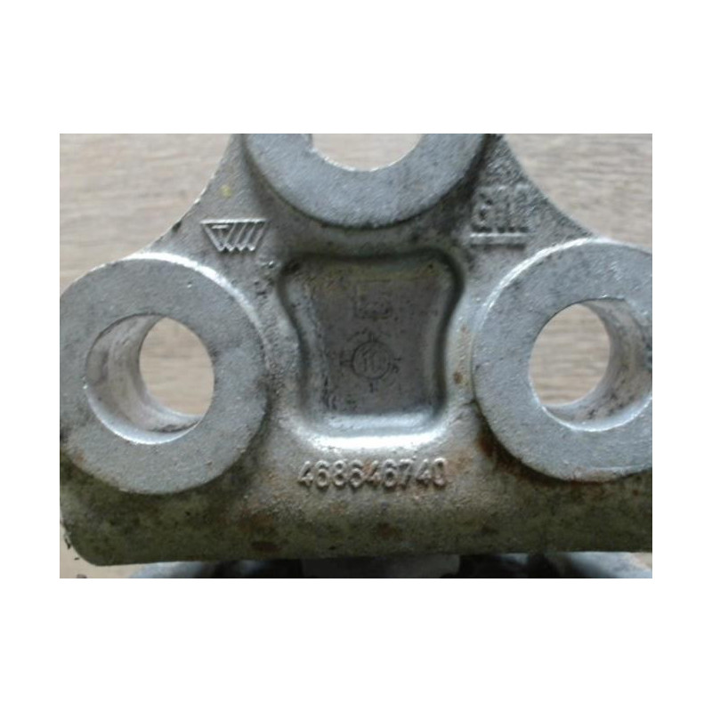Support moteur OPEL CORSA D PHASE 1 d’occasion