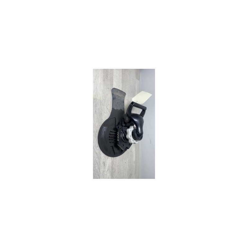 Treuil de roue de secours RENAULT CLIO 3 PHASE 1 d’occasion