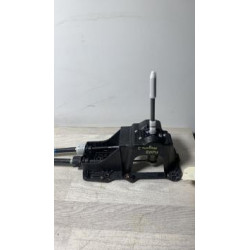 Cable levier de vitesses RENAULT MEGANE 3 PHASE 1 d’occasion