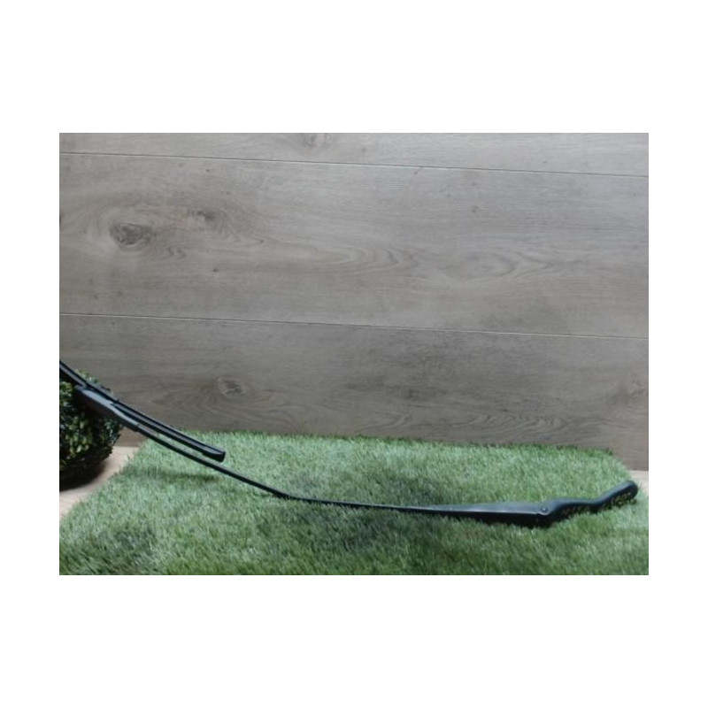 Balais essuie glace avant OPEL CORSA D PHASE 1 d’occasion