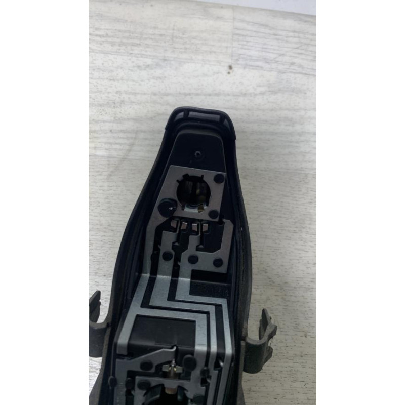 Platine feu arriere gauche RENAULT SCENIC 2 PHASE 1 d’occasion