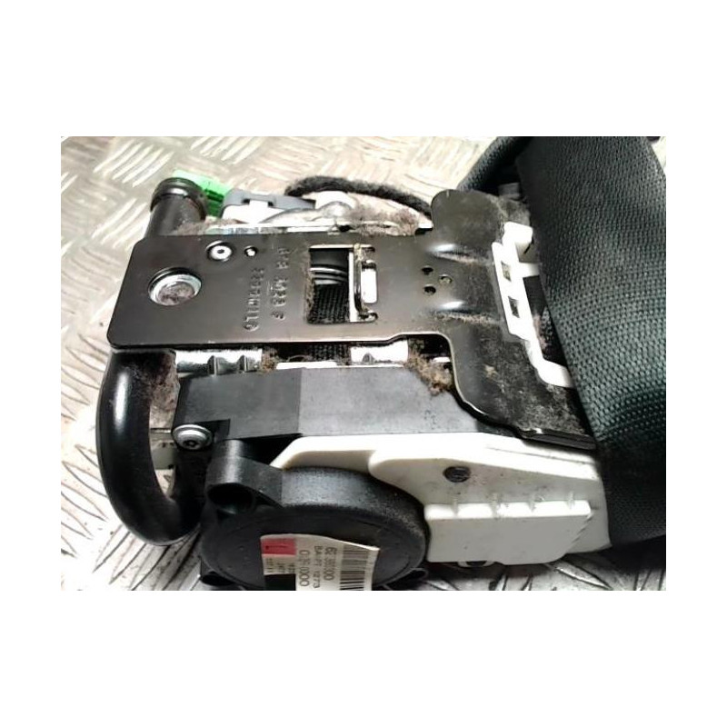 Ceinture avant gauche MERCEDES CLASSE C 204 PHASE 2 COUPE d’occasion