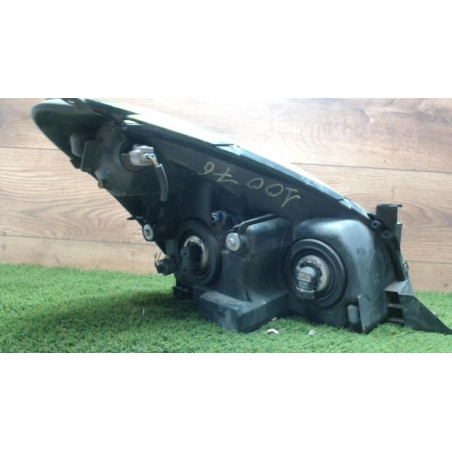 Feu factice avant droit TOYOTA COROLLA VERSO 2 PHASE 1 d’occasion