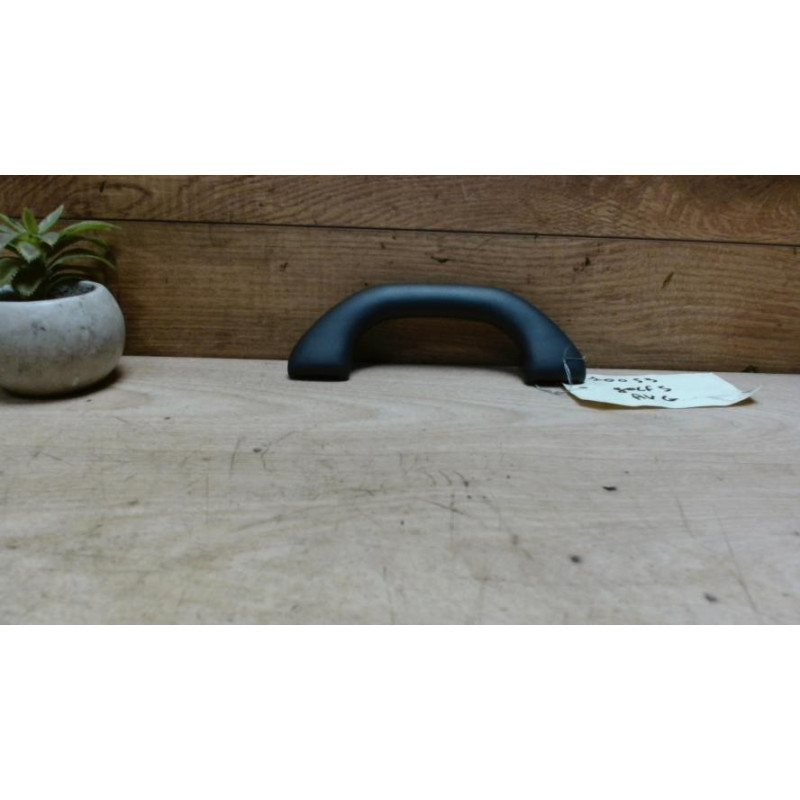Support poignee porte avant gauche VOLKSWAGEN GOLF 5 d’occasion