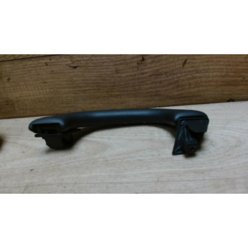 Poignee de maintien avant gauche VOLKSWAGEN GOLF 5 d’occasion
