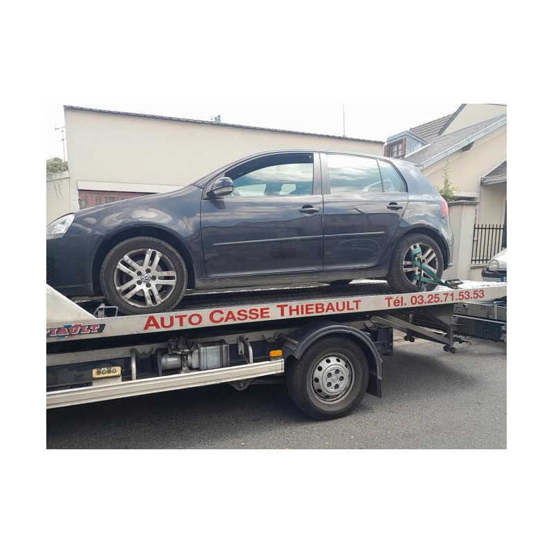 Poignee de maintien avant gauche VOLKSWAGEN GOLF 5 d’occasion