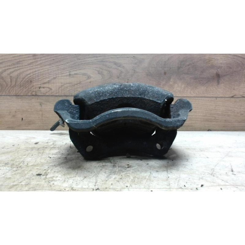 Etrier avant droit (freinage) PEUGEOT  d’occasion