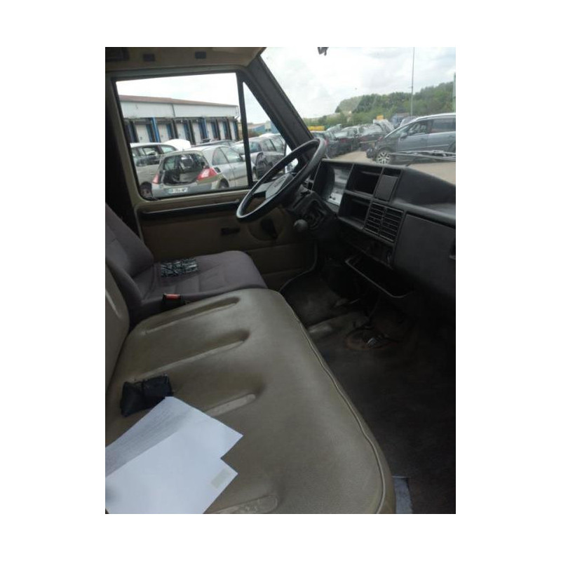 Etrier avant droit (freinage) PEUGEOT  d’occasion