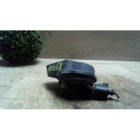 Avertisseur/Klaxon AUDI A4 3 AVANT PHASE 1 BREAK d’occasion