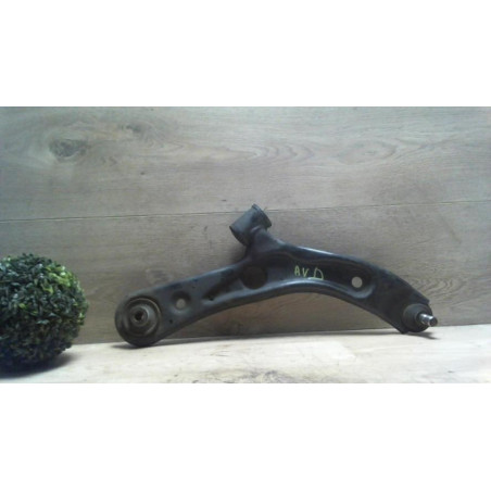 Triangle avant droit SUZUKI SWIFT 3 d’occasion