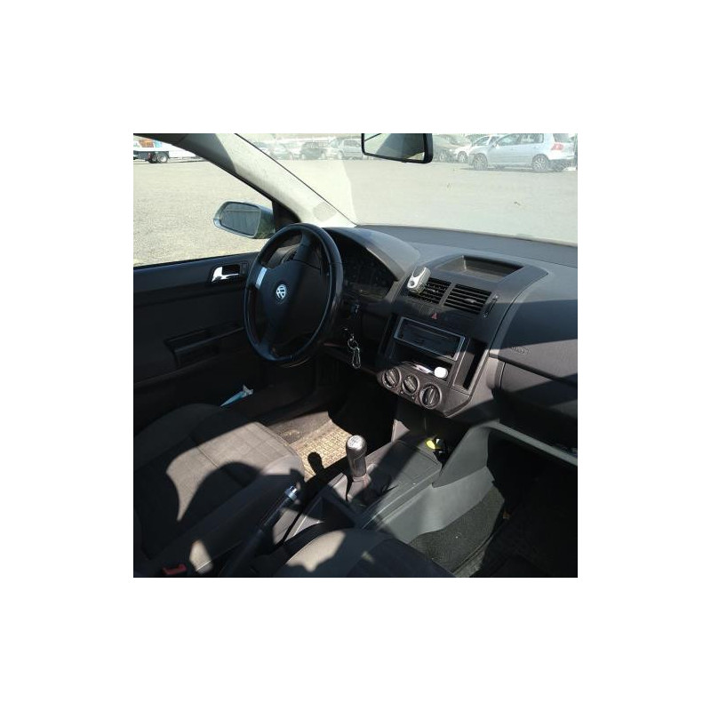 Pare soleil droit VOLKSWAGEN POLO 4 PHASE 2 d’occasion