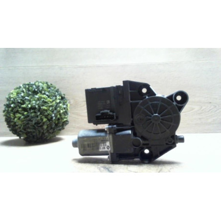 Moteur leve vitre avant droit RENAULT GRAND SCENIC 3 PHASE 1 d’occasion