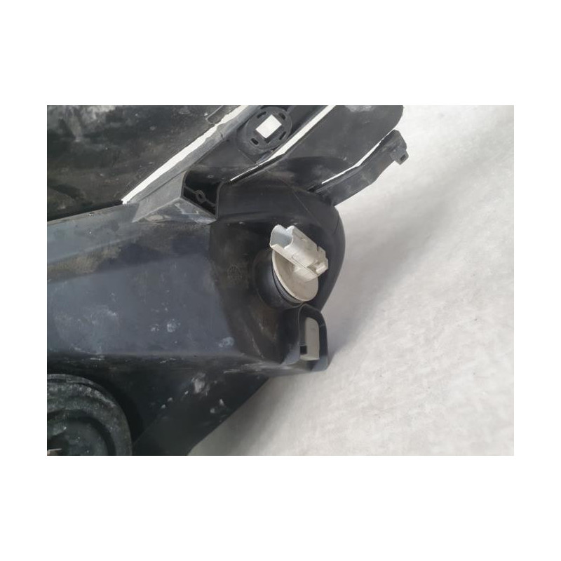 Optique avant principal droit (feux)(phare) CITROEN XSARA PICASSO PHASE 1 d’occasion