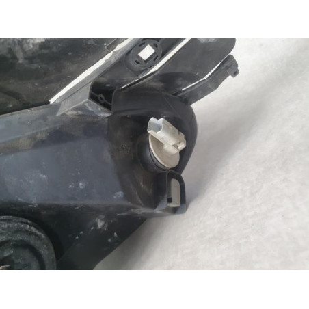 Optique avant principal droit (feux)(phare) CITROEN XSARA PICASSO PHASE 1 d’occasion