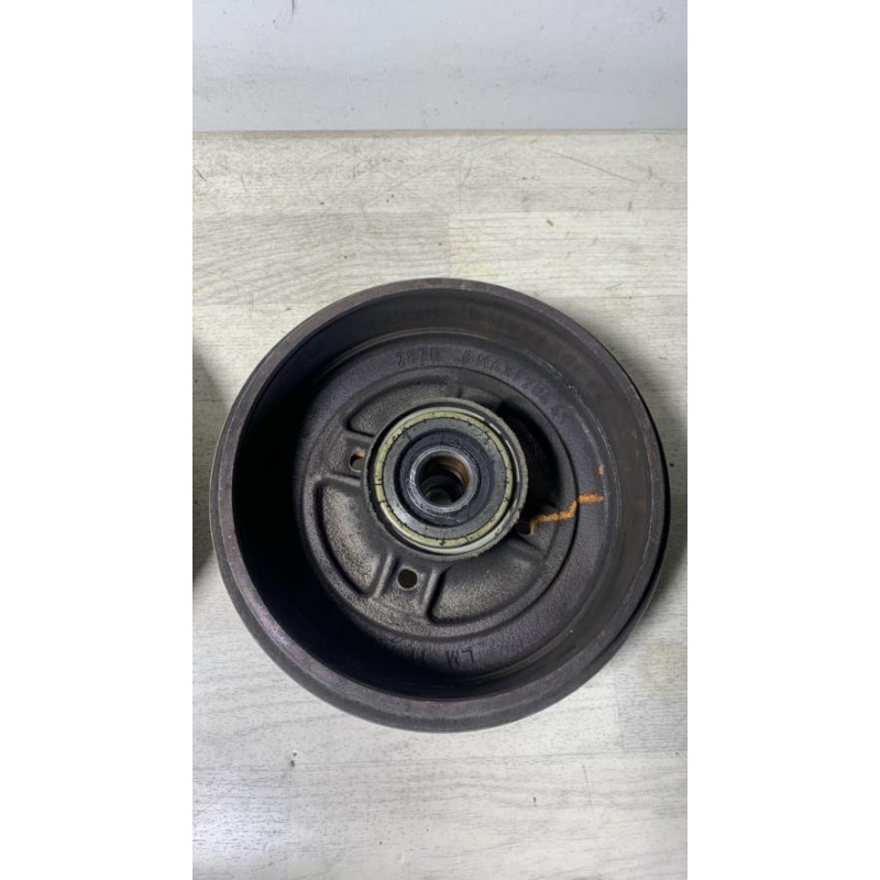 Tambour arriere droit RENAULT CLIO 4 PHASE 2 d’occasion