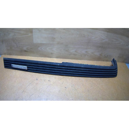 Baguette d'aile arrière gauche RENAULT FUEGO COUPE d’occasion