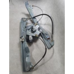 Leve vitre electrique avant gauche RENAULT CLIO 3 PHASE 1 d’occasion