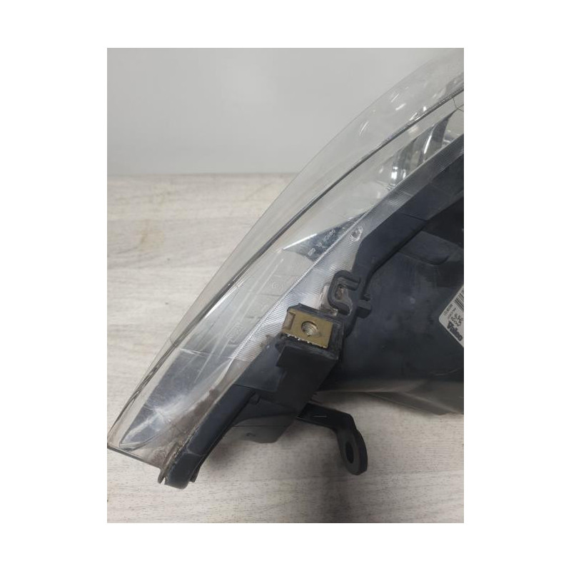Optique avant principal droit (feux)(phare) PEUGEOT 307 PHASE 1 d’occasion
