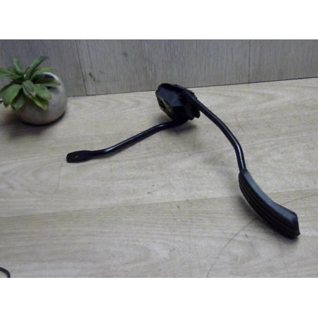 Pedalier RENAULT CLIO 2 PHASE 2 d’occasion