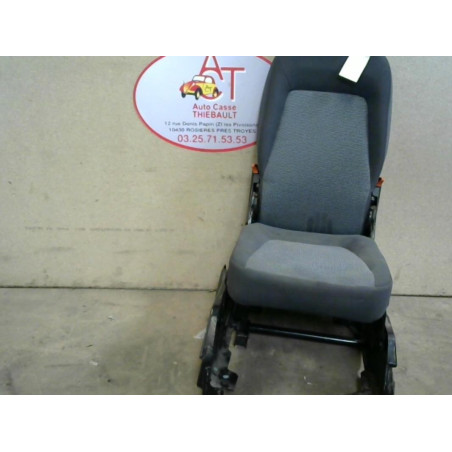 Siege avant droit PEUGEOT BIPPER FOURGON d’occasion