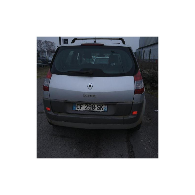 Bas volet avant RENAULT SCENIC 2 PHASE 1 d’occasion